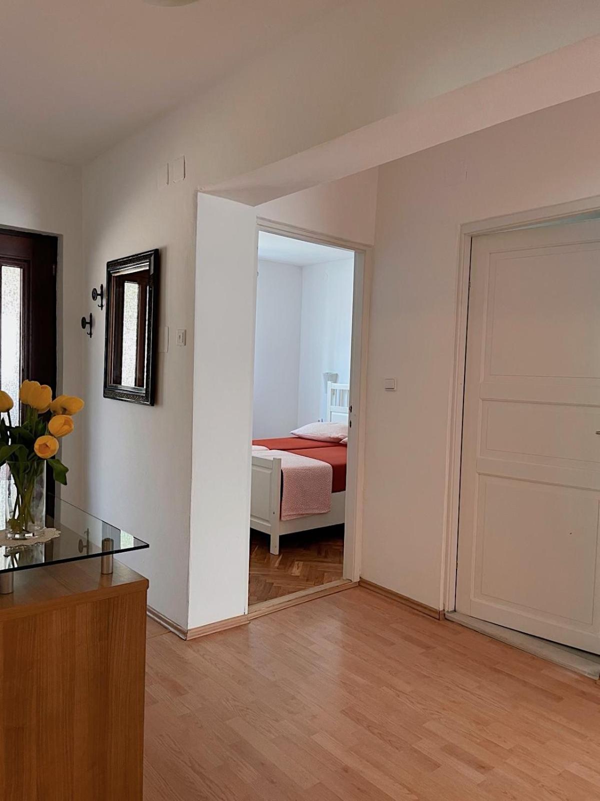 Apartmani Marin Медулин Екстер'єр фото